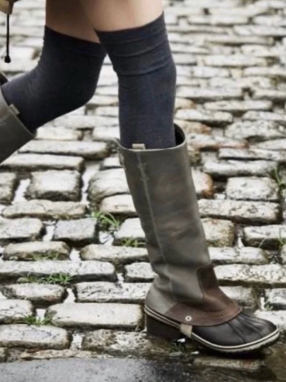 RARE 🔥 Classic SOREL Two-Tone Women’s Knee Boot
